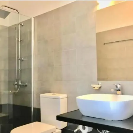 Appartamento Avalon Cosy Kiku Studio For 2 With Shared Swimming Pool *
