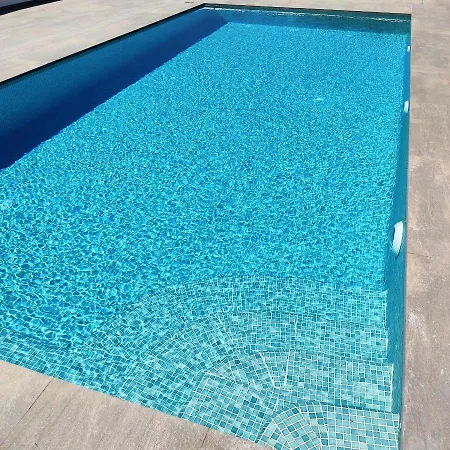 Avalon Cosy Kiku Studio For 2 With Shared Swimming Pool Appartamento *
