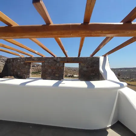 Avalon Cosy Kiku Studio For 2 With Shared Swimming Pool Apartmán *